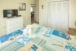 Bayside Bungalow - 3