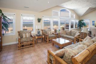 Seaside Serenade - 9