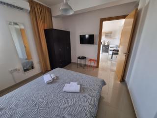 Valentinos Apartments - Paphos - 9