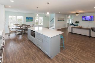 Back Bay Getaway - 2