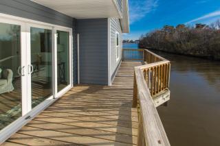 Back Bay Getaway - 7