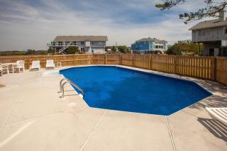 Back Bay Getaway - 3