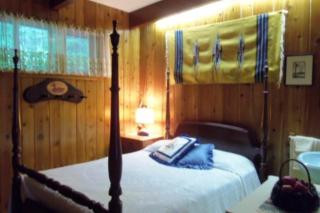 Powers Cottage - Frankfort - 2