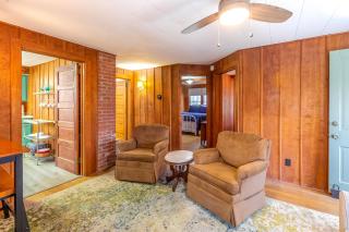 Charlotte's Cabin - 5