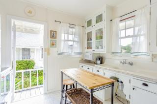 Garden Cottage Unit B - 2