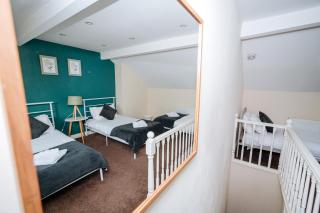 Highfield Lodge - Sheffield - 9
