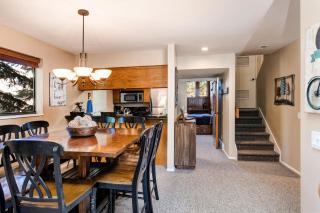Red Pine Condominiums 69 - 9
