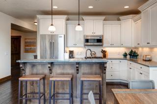 North Vista Haven Unit 101 - 2