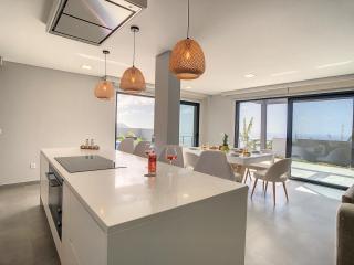 Villa de la Ponte by Atlantic Holiday - Arco da Calheta - 5