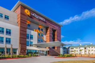 La Quinta Inn & Suites by Wyndham Galveston West Seawall - Galveston - 8