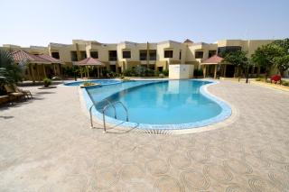 The Sky Imperial Bapu's Resort - Dwarka - 8