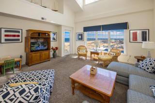 The Sandbridge Dunes - Captains' Quarters 408 - 9