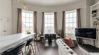 The Portland Apartment - Georgian Building with parking - Bath - 0