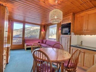 Charmant Appartement à Meribel: 2 Pièces, 4 Pers, Ski aux Pieds, Proche Commerces, Balcon - FR-1-182-1 - Méribel - 0