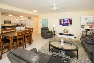 The Sanctuary - Flip Flop Haven B105 - 9