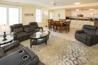 The Sanctuary - Flip Flop Haven B105 - 6