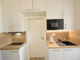 Apartment Anna-2 by Interhome - Jezera - 3
