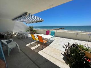 Sur la plage, front de mer - Palavas-les-Flots - 9