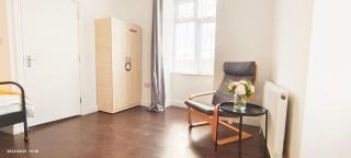 Acacia Flat 189 in Wembley - London - 7