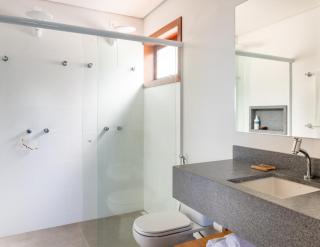 Suíte Beija-Flor para 4 pessoas com vista para o mar - 1