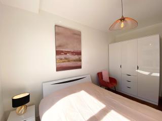 Apartment house le Fabulous Perret, Amiens Gare - Amiens - 2