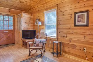 Campground Cabin - Lake Junaluska - 5
