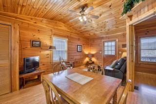 Campground Cabin - Lake Junaluska - 2