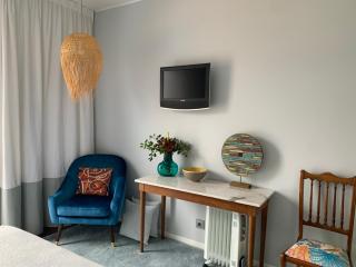 Belvedere Boutique - Adults only - 5