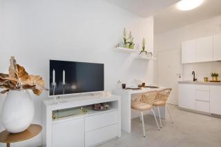 Zigo modern studio apartment near beach - 8