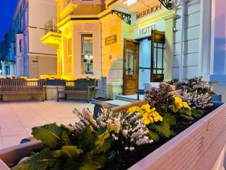 Merrion Hotel - Llandudno - 0