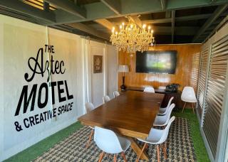 The Aztec Motel & Creative Space - 9