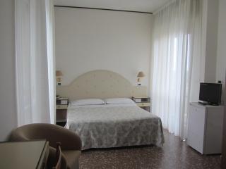 Hotel Carlton Beach - Rímini - 8