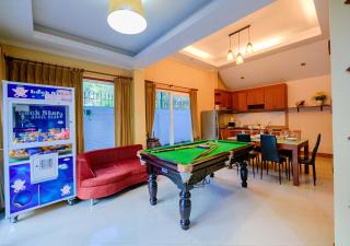 4 Bedroom Town Villa With Private Pool - Pattaya Sud - 8