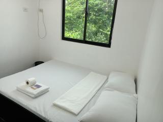 Ludy's 2 Pension House - Carles - 8