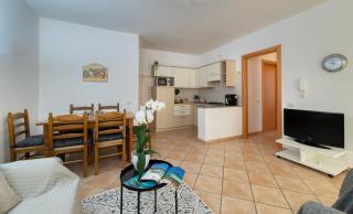 IzzHome Everyway - Pula - 1