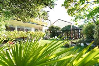 Freundliche Ferienwohnung (Souterrain) mit Gartenmitbenutzung im Haus Lotus - Bad Urach - 3