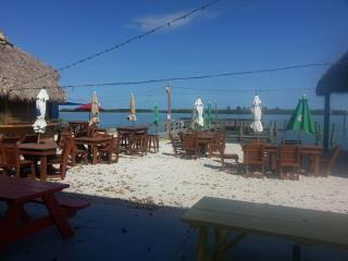 Dockside Inn & Resort - 7