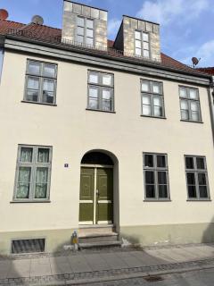 Im Zentrum wohnen, Ruhe genießen - 2