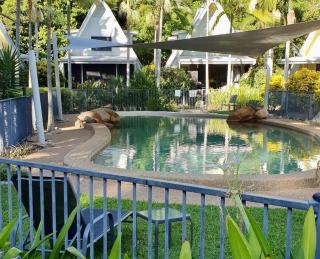 Magnetic Diamond - Gorgeous Holiday Chalet - Nelly Bay - 9