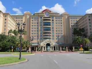 The Florida Hotel & Conference Center in the Florida Mall - 1