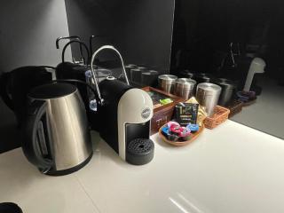 ‘Sunrise on Aura’ Apartment with stunning views. - Melbourne - 6