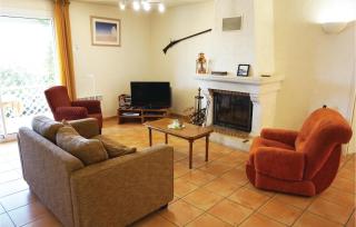 Amazing Home In Cruzy - 5