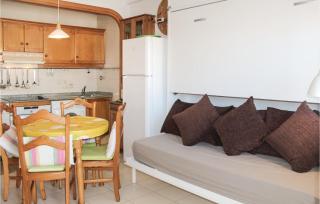 Nice Apartment In Torrevieja-La Mata - La Mata - 2