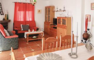 3 Bedroom Amazing Home In Frigiliana - Frigiliana - 8