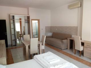 Lovely Home Rooms Center - Mostar - 4