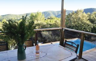 Awesome Home In Sollies Toucas - Solliès-Toucas - 3