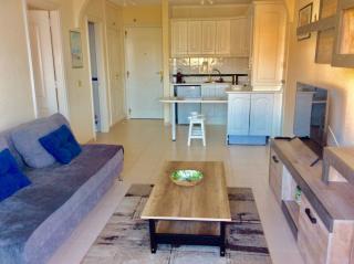 Apartment With Ocean Terrace - 2