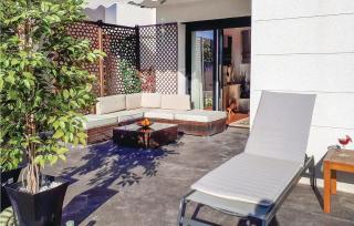 Amazing Home In Arroyomolinos With Wifi - 8