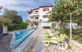 8 Bedroom Stunning Home In Pula - Pula - 7