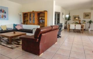 Beautiful Home In Prades-Sur-Vernazobre - Prades-sur-Vernazobre - 8